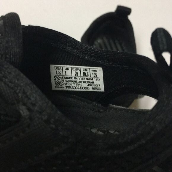 Reebok boys tennis shoes size 4.5 - Picture 7 of 8